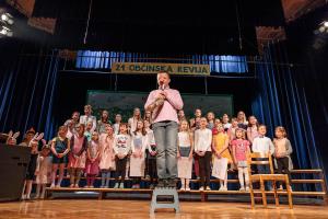 Revija otroških in mladinskih pevskih zasedb 6